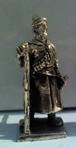 Бронзовая статуэтка Стрелец с пищалью и саблей (серия Стрельцы 17-го века)Фото 13527-01.jpg