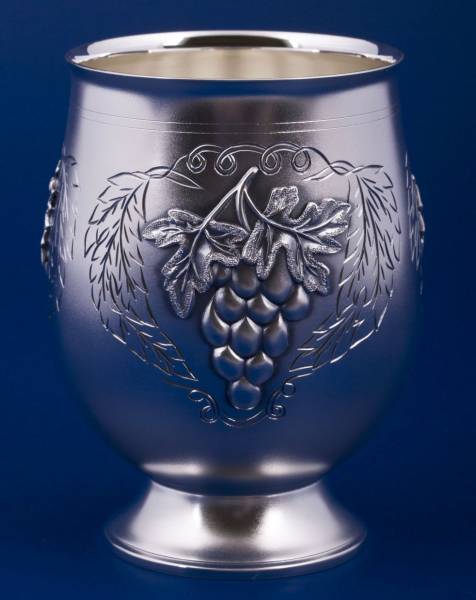 Серебряный стакан № 40 Виноградная лоза