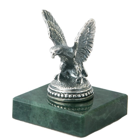 Серебряная статуэтка Орел