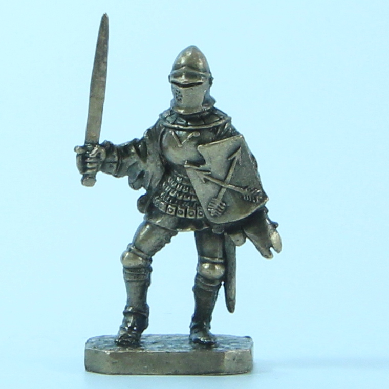 Бронзовая статуэтка Рыцарь со стрелами на щите и мечем (серия Грюнвальд. Тевтонский орден)