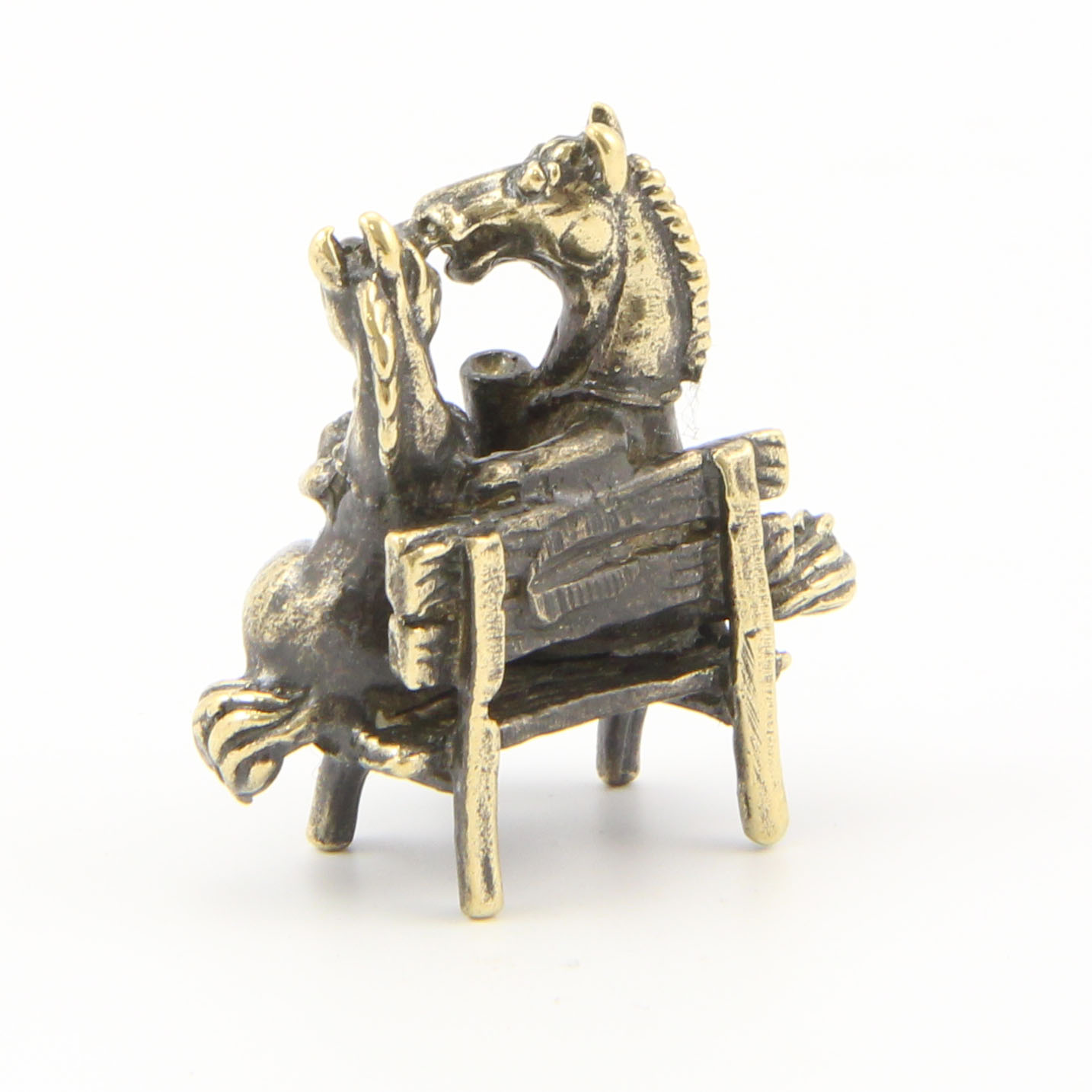 Бронзовый сувенир Пара лошадок на скамейкеФото 15431-04.jpg