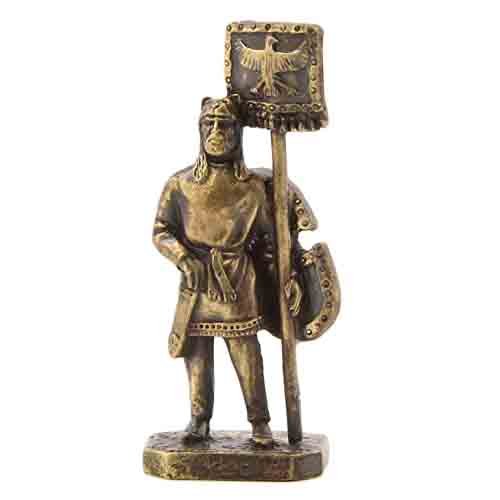 Бронзовая статуэтка Знаменосец с орлом на штандарте (серия Персы)Фото 15656-01.jpg
