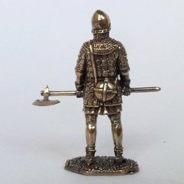Бронзовая статуэтка Артиллерист с топором (серия Средневековая катапульта)Фото 15982-02.jpg