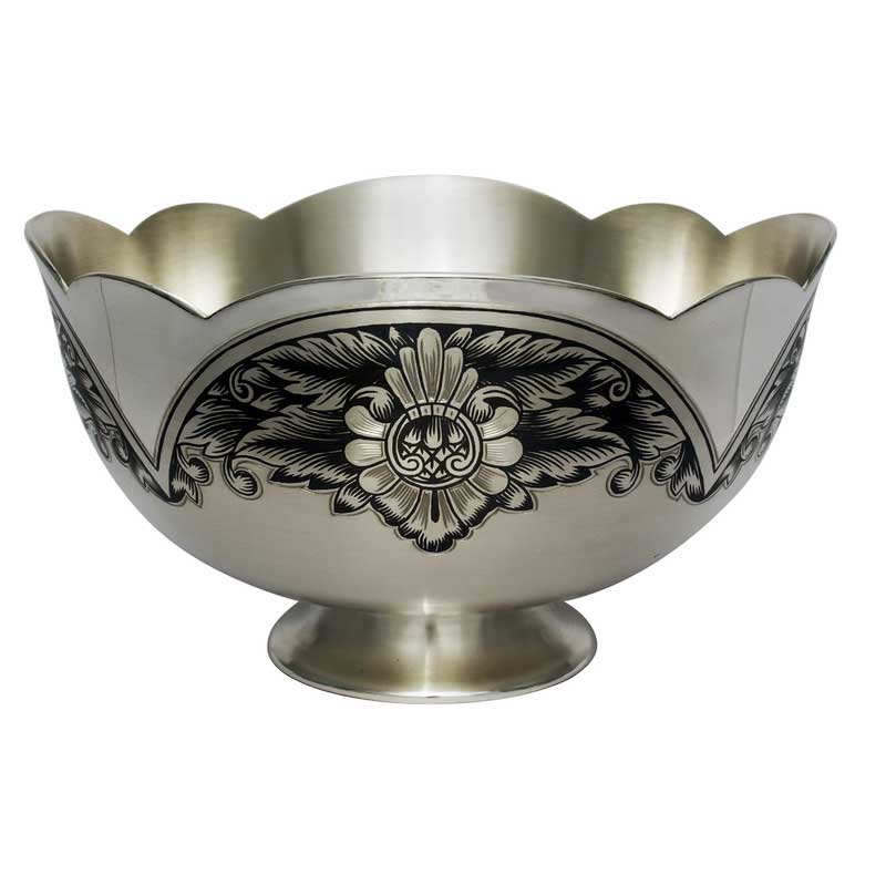Серебряная ваза для салата Черневой рисунок