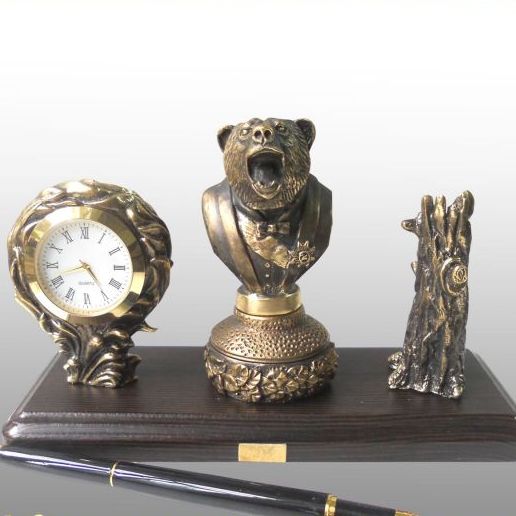 Бронзовый письменный прибор с печатью Медведь лауреат