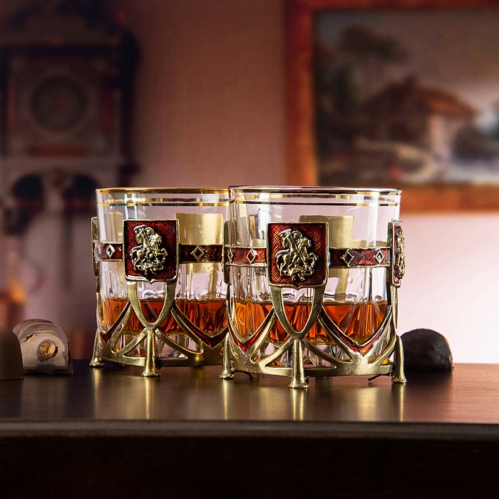 Набор из двух бокалов для виски Георгий Победоносец в деревянной шкатулкеФото 24020-01.jpg