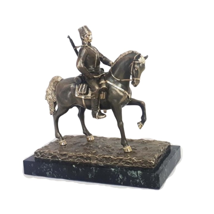 Бронзовая статуэтка Казак на коне