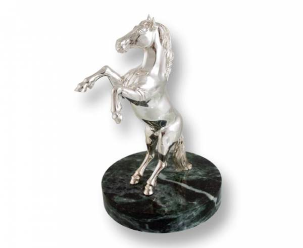 Серебряная статуэтка Лошадь