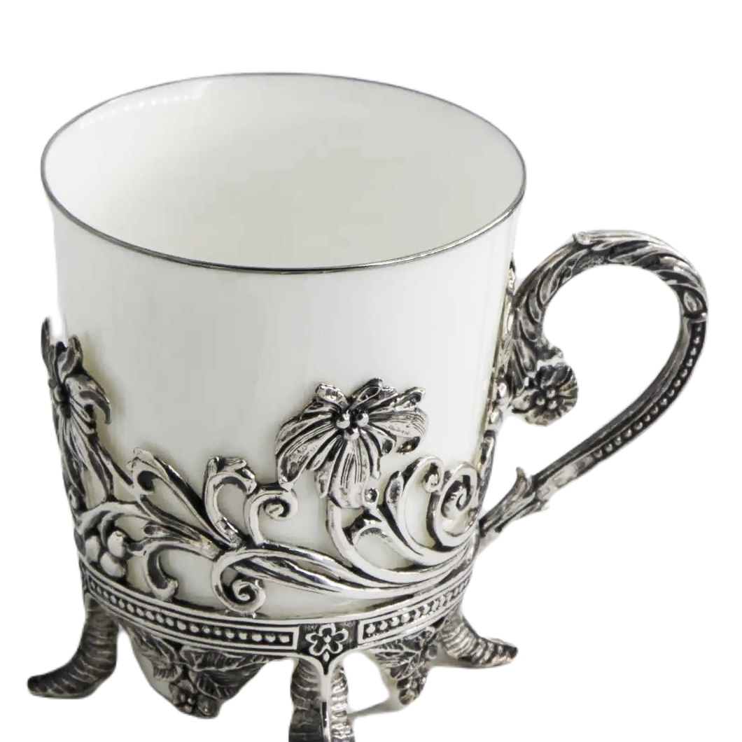 Серебряная чашка чайная Цветочная Фото 11257-02.jpg