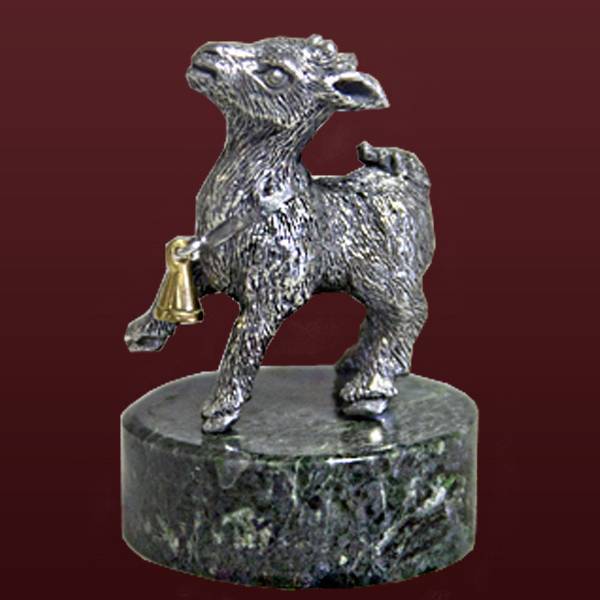 Серебряная статуэтка Козленочек с колокольчиком(снято с производства)