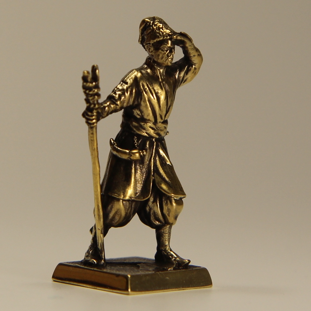 Бронзовая статуэтка Казак сечевой пушкарь (серия Казаки 17 века)