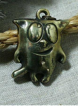 Бронзовая подвеска Кот КляксаФото 12674-02.jpg