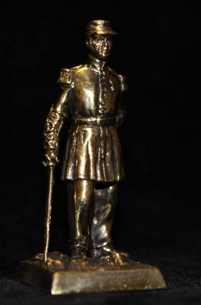 Бронзовая статуэтка Офицер линейной пехоты (серия Французская пехота 1853-1856 гг..)Фото 13515-01.jpg