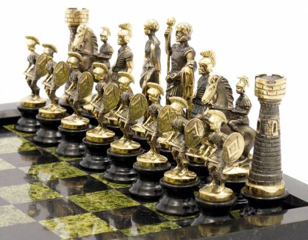 Бронзовые шахматы Римские на подставкахФото 14114-03.jpg