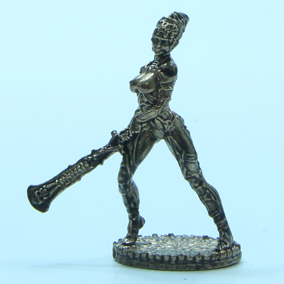 Бронзовая статуэтка Gigergirl с мечом (серия Gigergirls)Фото 15083-02.jpg