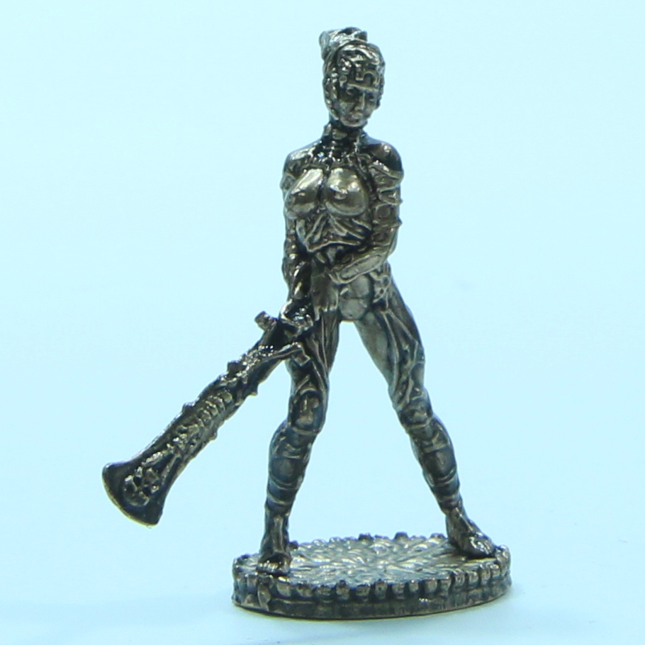 Бронзовая статуэтка Gigergirl с мечом (серия Gigergirls)