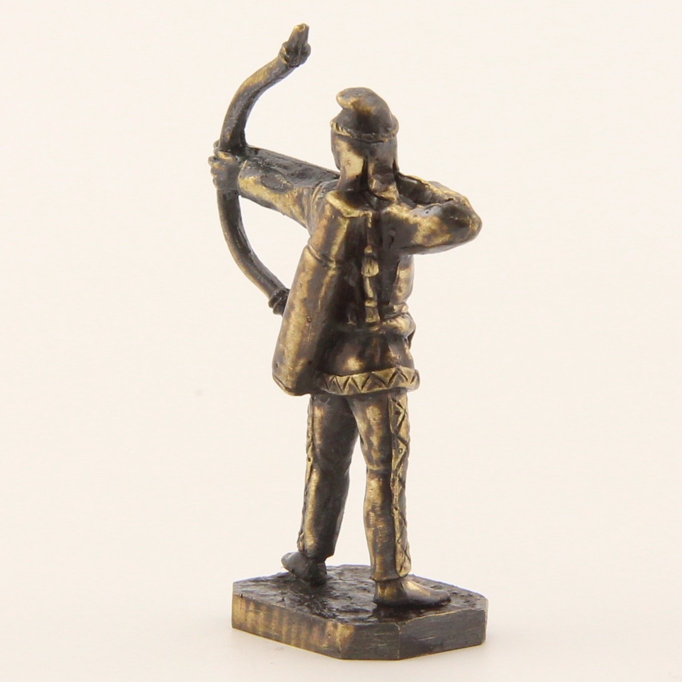 Бронзовая статуэтка Лучник (серия Персы)Фото 15241-05.jpg
