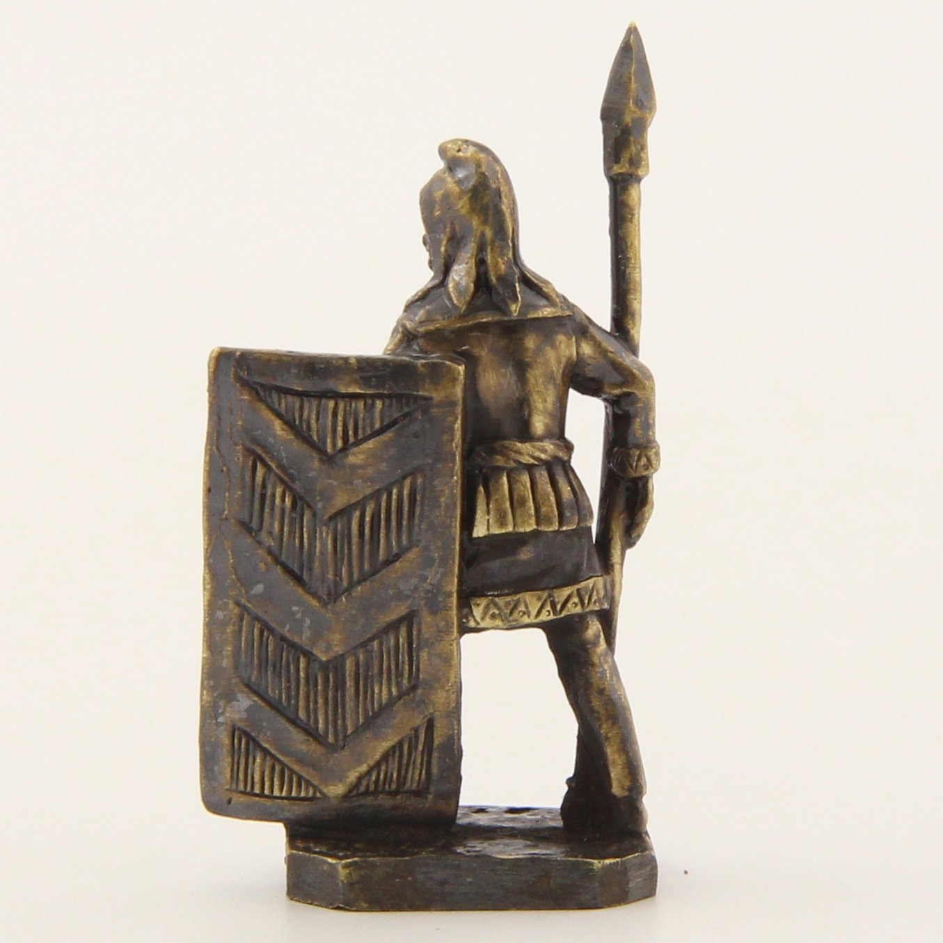 Бронзовая статуэтка Воин с копьем и щитом (серия Персы)Фото 15242-04.jpg
