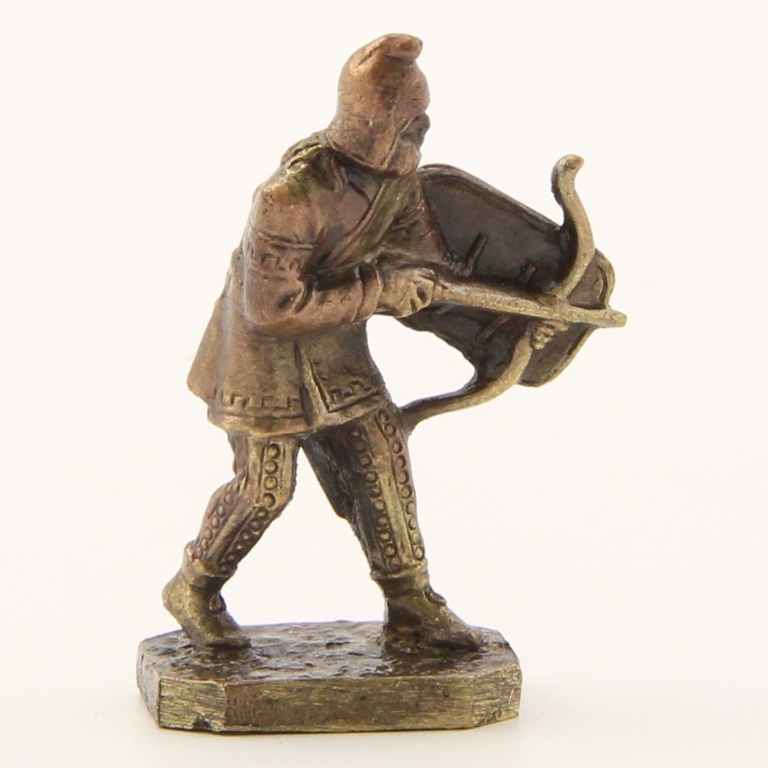 Бронзовая статуэтка Лучник со щитом (серия Скифы)Фото 15250-07.jpg