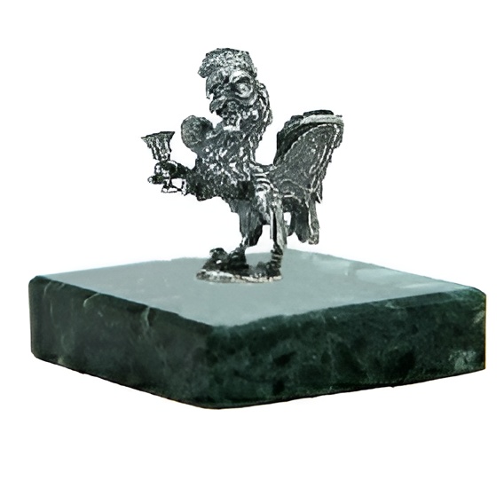 Серебряная статуэтка Петух с рюмкой