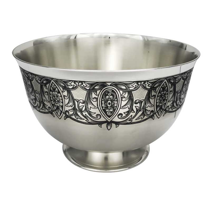 Серебряная ваза для салата Рельефеный рисунок