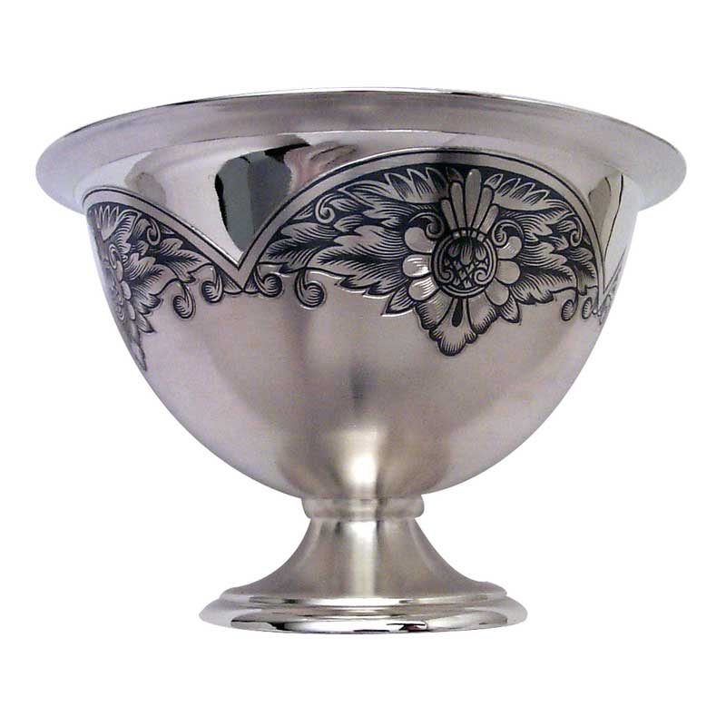 Серебряная ваза Черневой рисунок