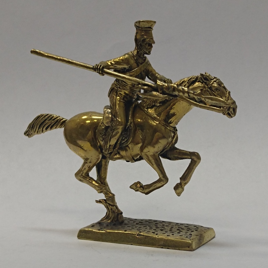 Бронзовая статуэтка Рядовой 17-го уланского  с пикой на коне (серия Британская армия периода Крымской войны 1853-1856)