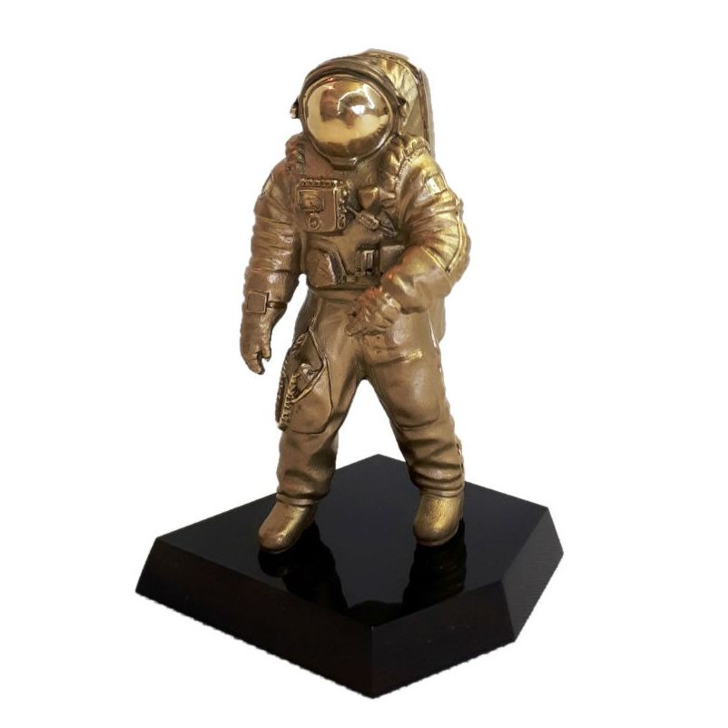 Бронзовая статуэтка Космонавт