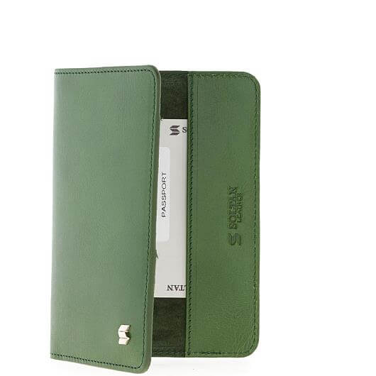 Зеленая кожаная обложка для паспорта SOLTAN 012 11 06
