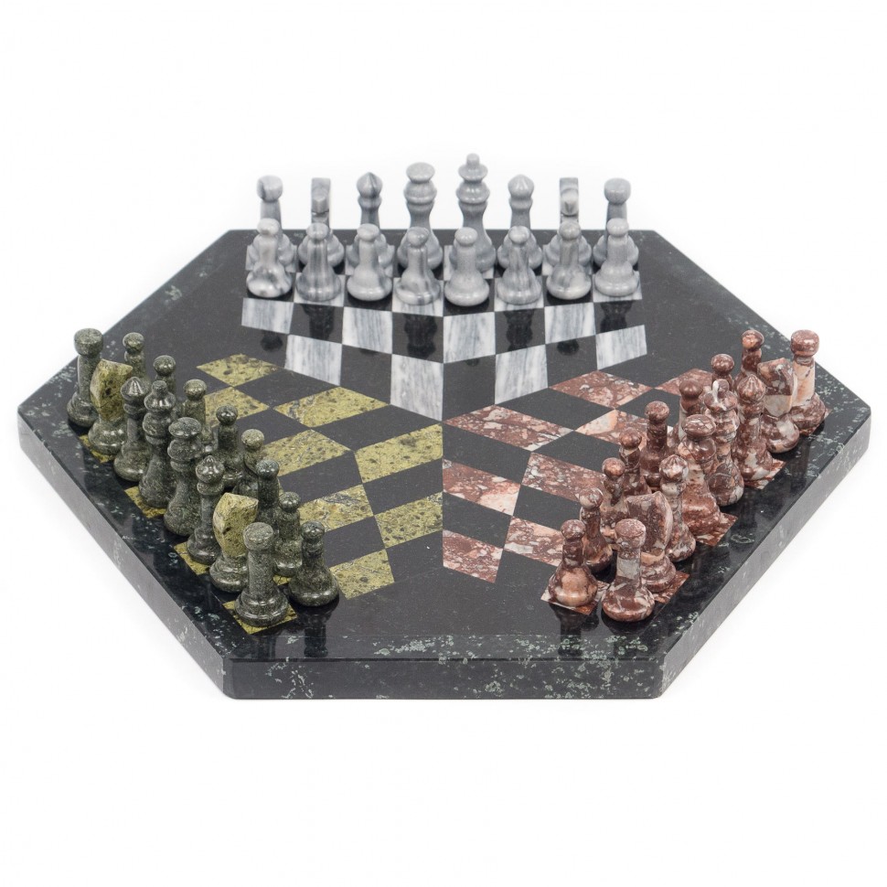 Шахматы на троихФото 22029-01.jpg