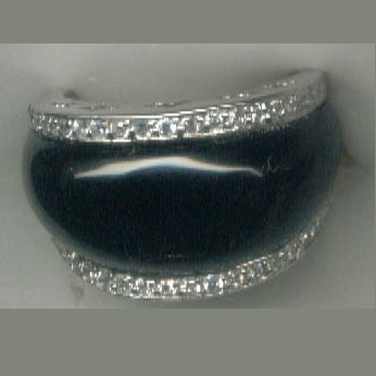 Серебряное кольцо  HFR 149 (Оникс синт., Куб. Циркон) (снято с производства)