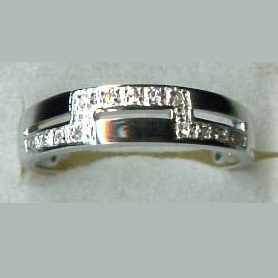 Серебряное кольцо HFR 185 (Куб. Циркон) (снято с производства)