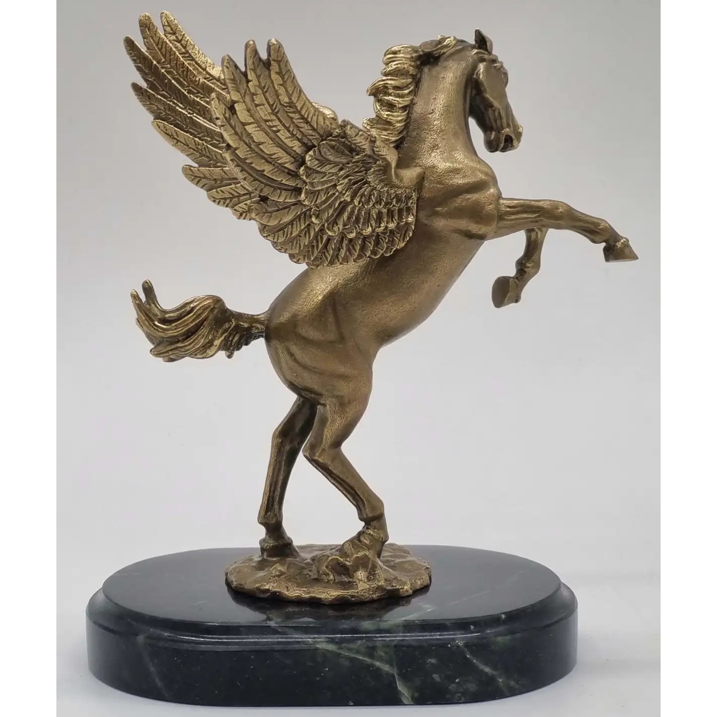 Бронзовая статуэтка  Пегас (Подарок на Год Лошади)Фото 28685-02.jpg