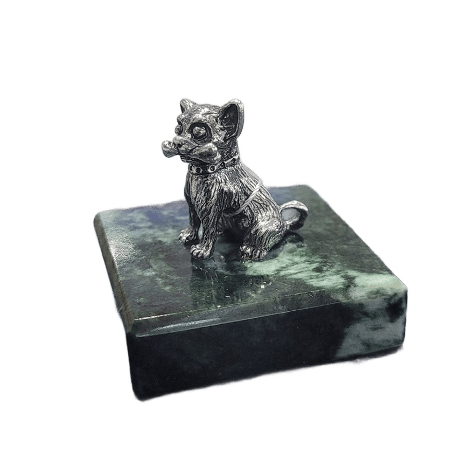 Серебряная статуэтка Собачка с косточкойФото 28733-03.jpg