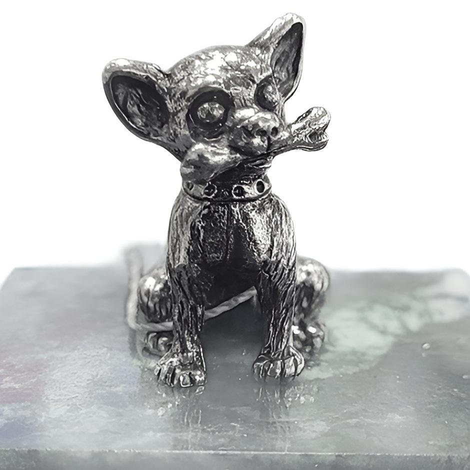 Серебряная статуэтка Собачка с косточкойФото 28733-04.jpg