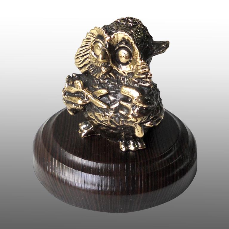 Бронзовая статуэтка Сова парикмахер