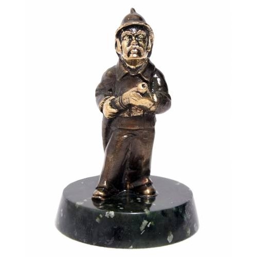 Бронзовая статуэтка Пожарный малый 