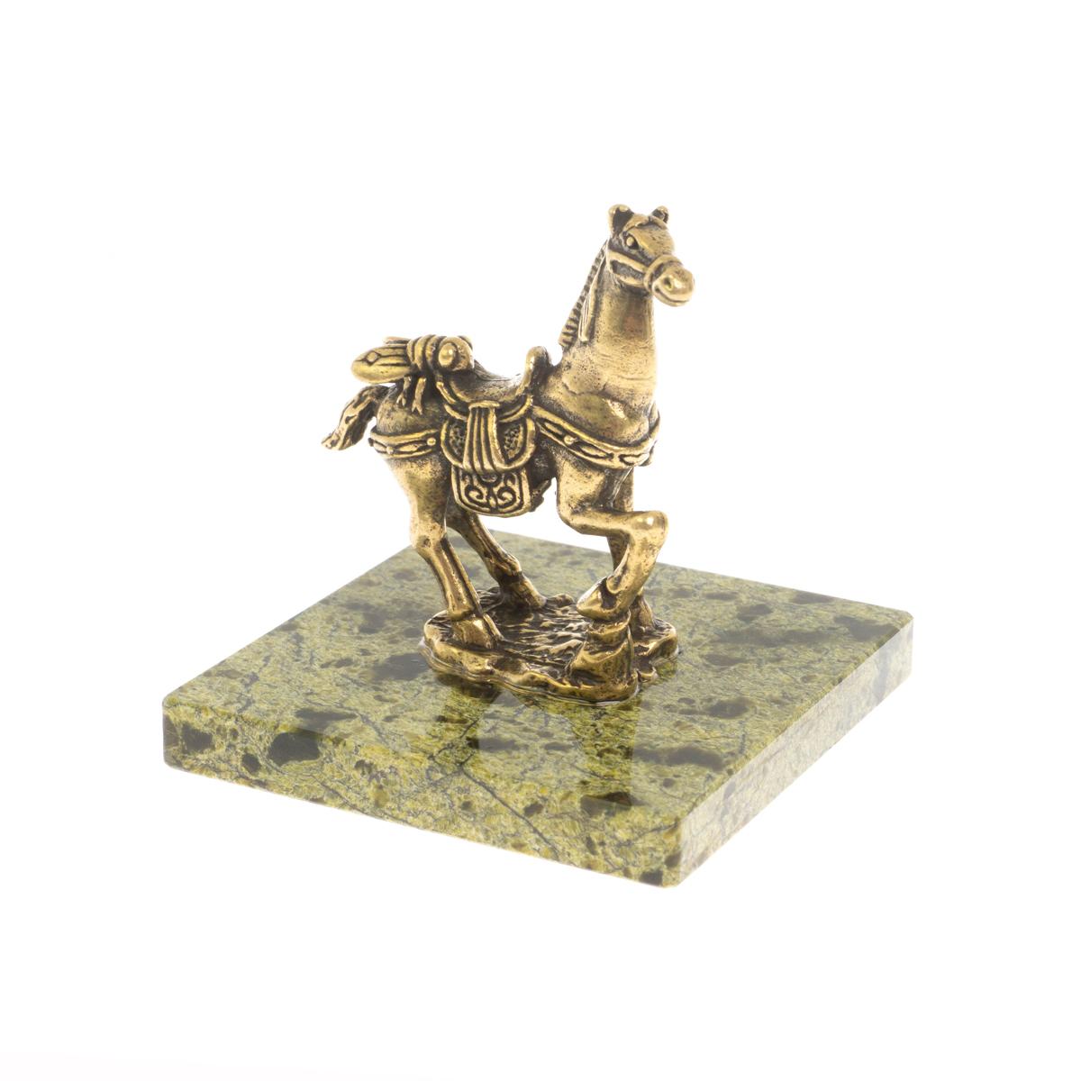 Бронзовая статуэтка Лошадь с мухойФото 28782-02.jpg