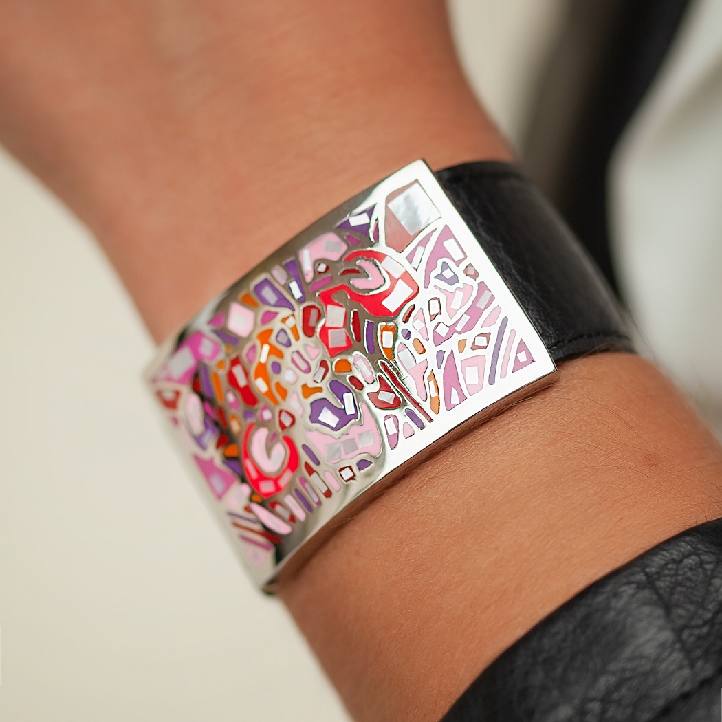 Fiore Luna Браслет на кожаном черном ремешкеФото 29627-02.jpg