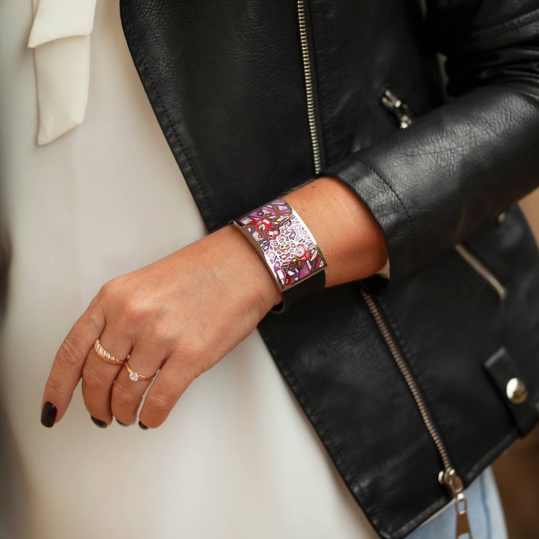 Fiore Luna Браслет на кожаном черном ремешкеФото 29627-03.jpg