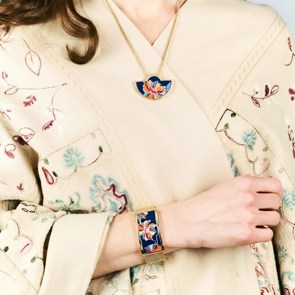 Fiore Luna Браслет на металлическом ремешкеФото 29629-04.jpg