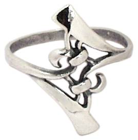 Кольцо серебряное(снято с производства)