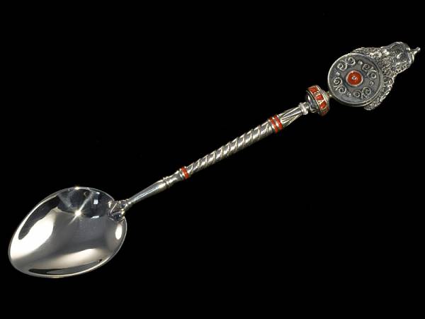 Серебряная коллекционная ложка  Богатырь(снято с производства)