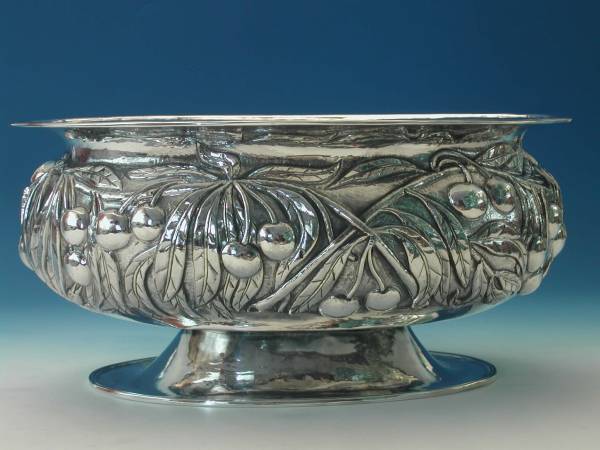 Серебряная ваза «Черешня» (снято с производства)