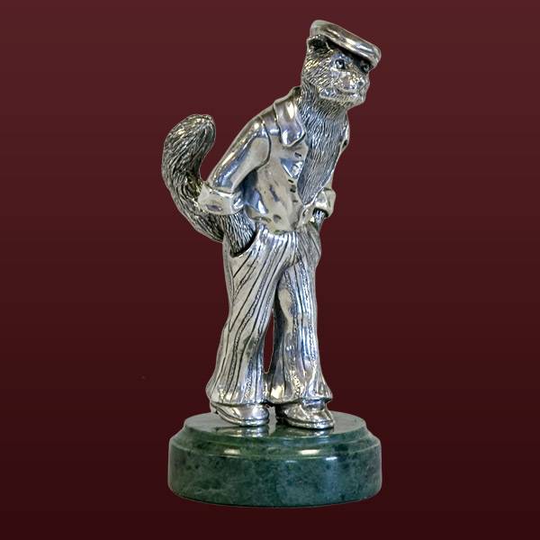 Серебряная скульптура Кот в кепке(снято с производства)